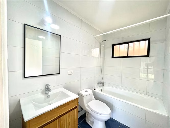 Casa en arriendo en la Cruz.3 dorm.2 baños.4 estacionamiento