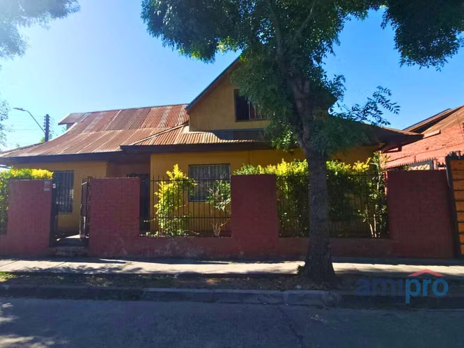 Moderna Casa 4d 2b cercana a metro Las Rejas  (182503)