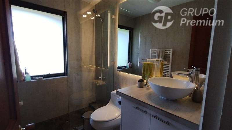 Parcela en Isla de Maipo- Construido182 m2 y Terreno 5011 m2 - Imagen 16