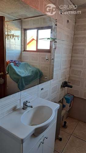 Casa con local comercial en venta . Los Angeles Bio-Bio