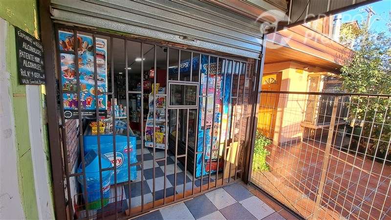 Casa con local comercial en venta . Los Angeles Bio-Bio
