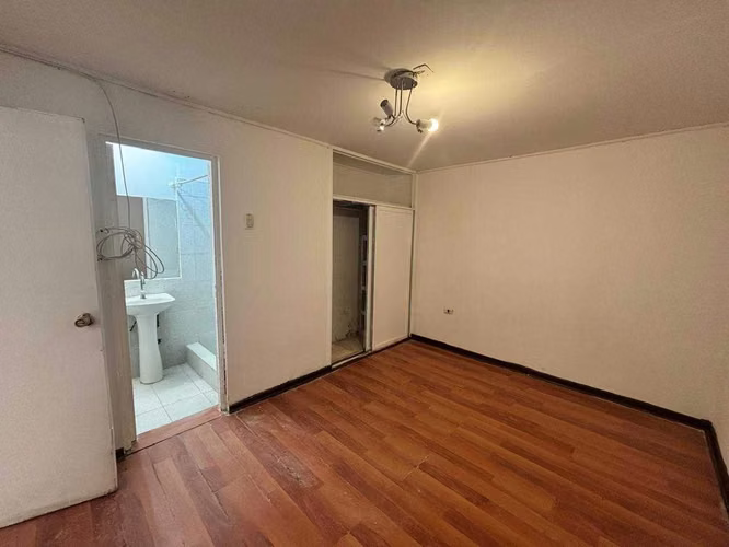 CASA EN ESQUINA EN VENTA (182517) - Imagen 18