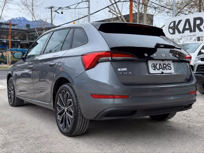 SKODA SCALA  2024
