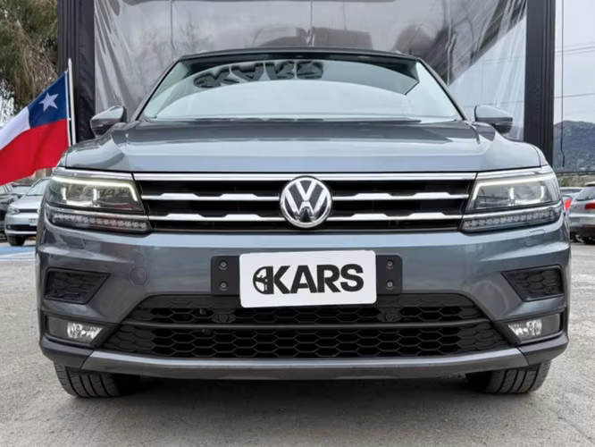 VOLKSWAGEN TIGUAN  2021 - Imagen 2