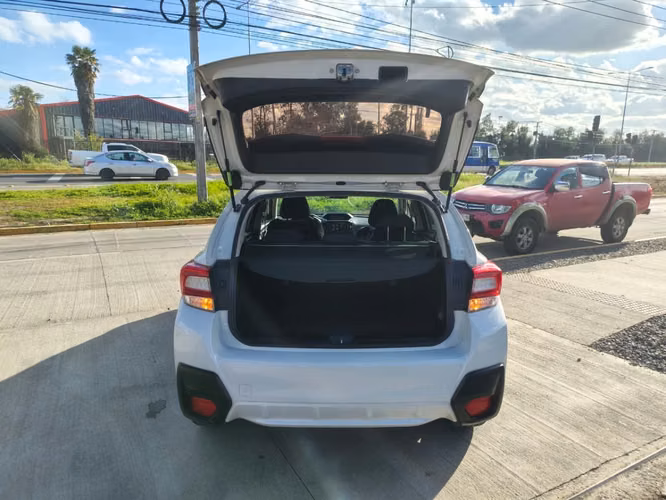 SUBARU XV DINAMIC 2.0 AUT 2020 - Imagen 20