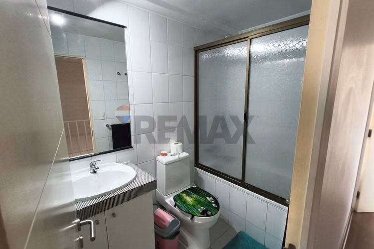 Casa de 2 pisos en arriendo,  3 d 2 b en macul - Imagen 15