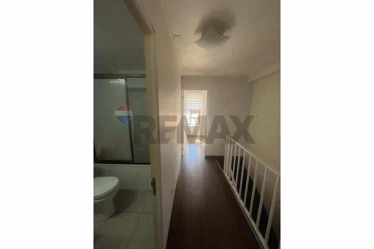 Casa de 2 pisos en arriendo,  3 d 2 b en macul - Imagen 21