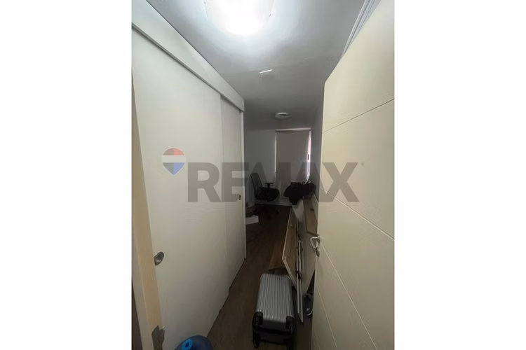Casa de 2 pisos en arriendo,  3 d 2 b en macul - Imagen 23