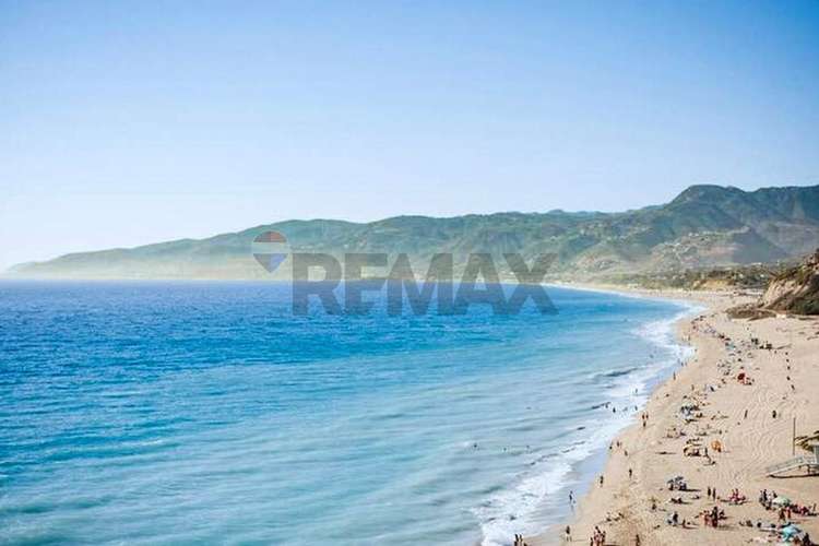Venta en verde: deptos frente al mar av costanera - Imagen 3