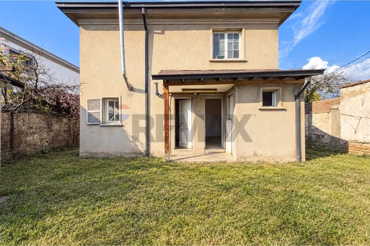 Suarez mujica, casa estilo frances - Imagen 6