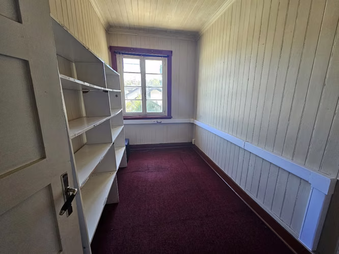 VENTA GRAN CASONA NO PATRIMONIAL  EN VALDIVIA