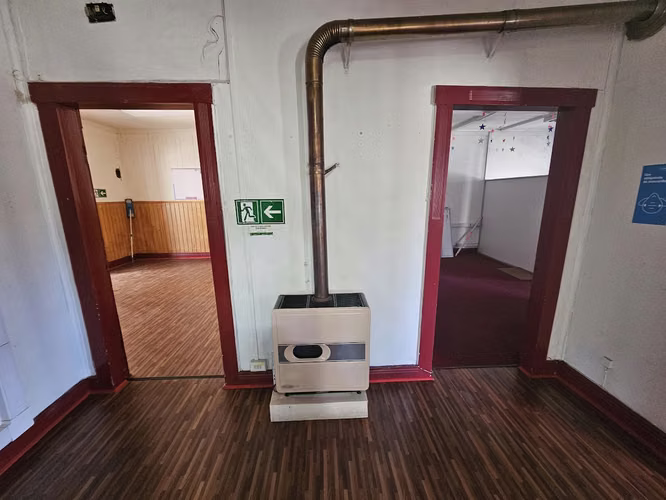 VENTA GRAN CASONA NO PATRIMONIAL  EN VALDIVIA