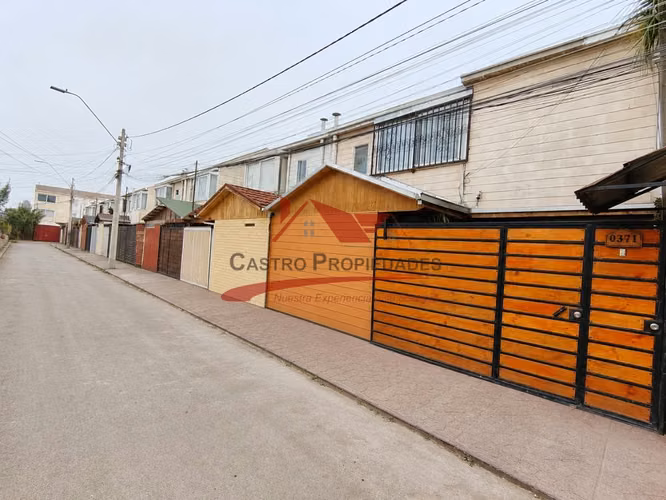 CASA DOS PISOS, 4HAB 2 BAÑ, QUILICURA - Imagen 2