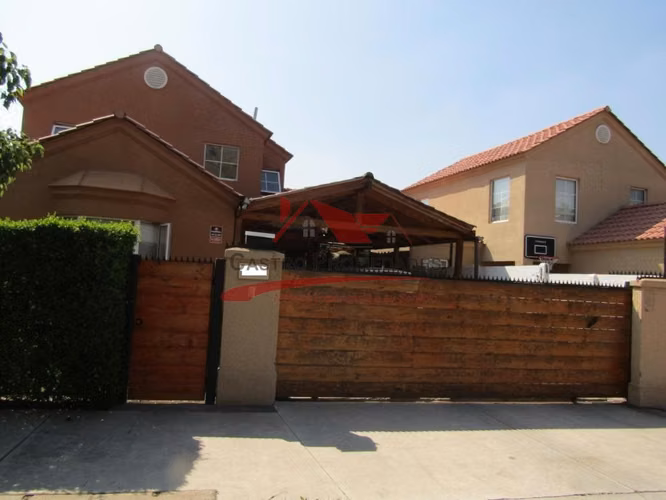 VENTA CASA DOS PISOS, 4 HAB 2BAÑ, QUILICURA - Imagen 2