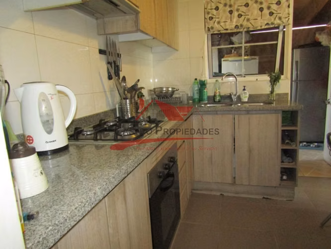 VENTA CASA DOS PISOS, 4 HAB 2BAÑ, QUILICURA - Imagen 8