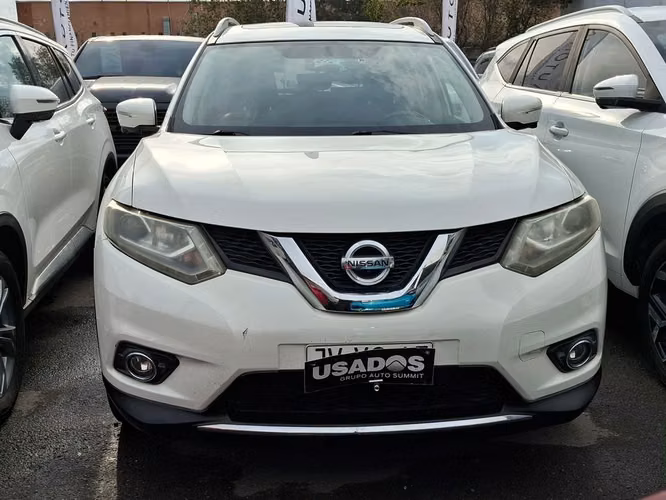 NISSAN X-TRAIL 2018