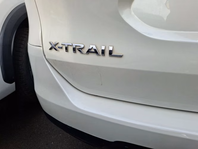 NISSAN X-TRAIL 2018