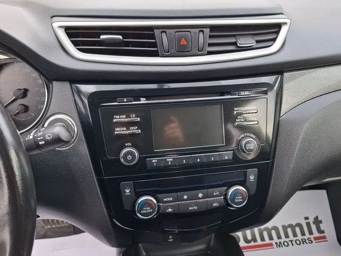 NISSAN X-TRAIL 2018