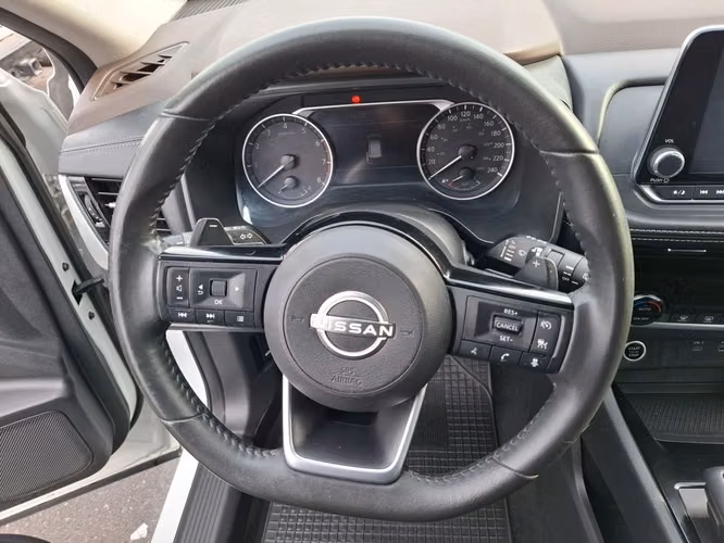 NISSAN X-TRAIL 2024