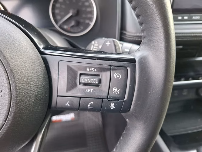 NISSAN X-TRAIL 2024