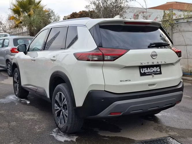 NISSAN X-TRAIL 2024