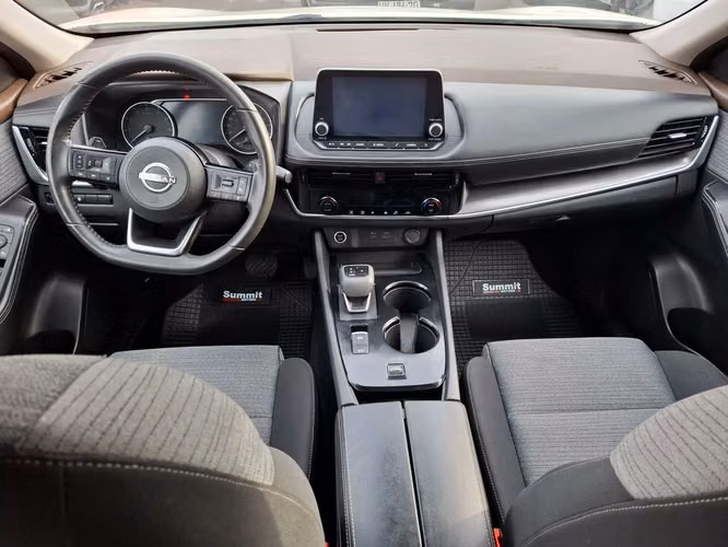 NISSAN X-TRAIL 2024