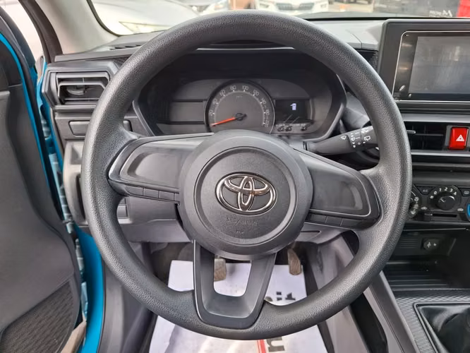 TOYOTA RAIZE 2023