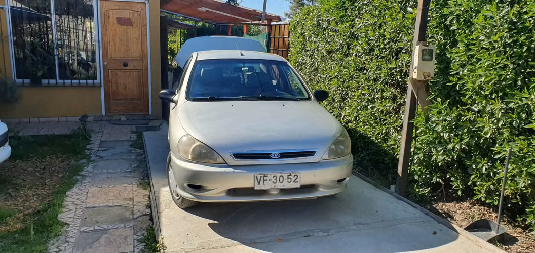 Kia Rio 2002