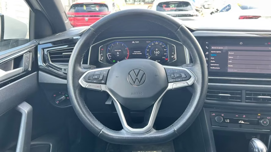 Volkswagen Nivus HIGHLINE TSI 1.0 AUT (2022) - Imagen 8