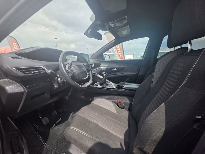 PEUGEOT 3008 2023 - Imagen 19