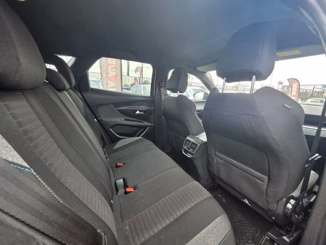 PEUGEOT 3008 2023 - Imagen 13