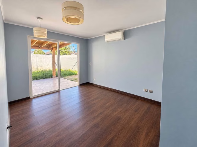 Amplia Casa en condominio, 4D,3B,Estc.3 (182538) - Imagen 3