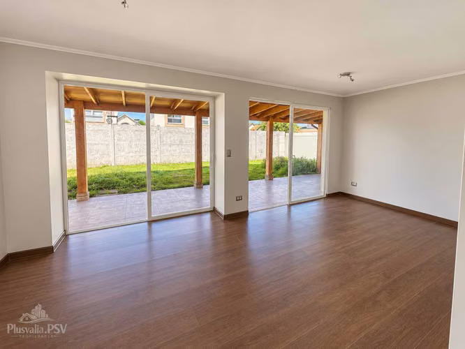 Amplia Casa en condominio, 4D,3B,Estc.3 (182538) - Imagen 2