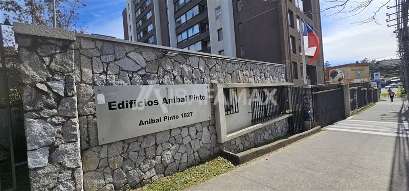 Venta de 3 dorm. Anibal Pinto con Ejercito, Concepción
