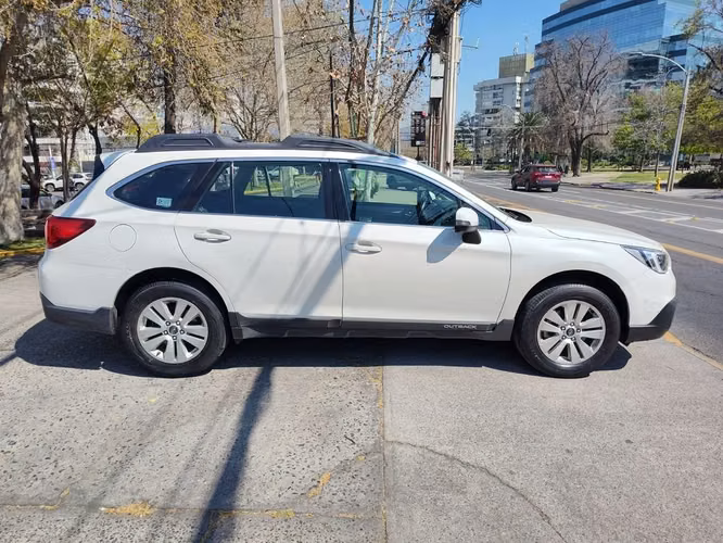 SUBARU OUTBACK 2018 - Imagen 4