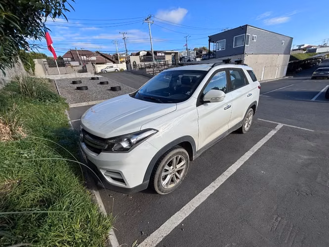 DSFK 560 1,8 comfort especial 7 asientos