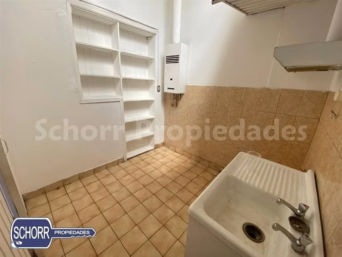Local Comercial , amplia casa en arriendo en Talca - Imagen 8