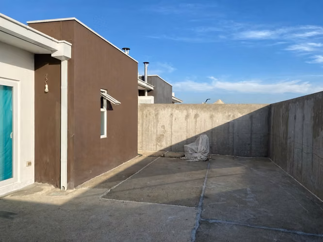 Casa mediterránea con amplio terreno en Altos de Rumié - Imagen 30