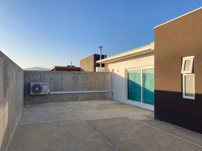 Casa mediterránea con amplio terreno en Altos de Rumié - Imagen 31