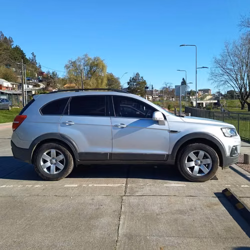 CHEVROLET CAPTIVA 2017 DIESEL - Imagen 2