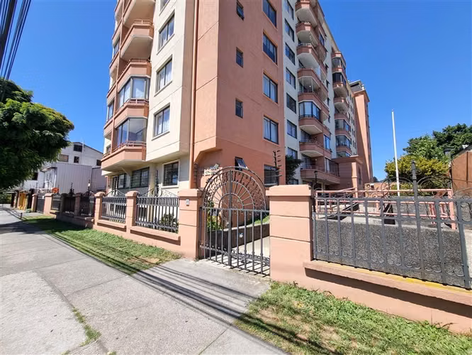 Departamento en arriendo de 3 dorm. en Concepción