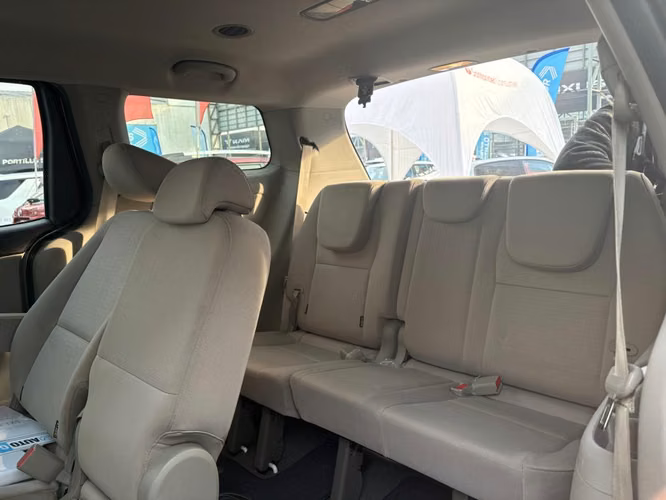 KIA Gran Carnival 2020 Diésel Automática - Imagen 6