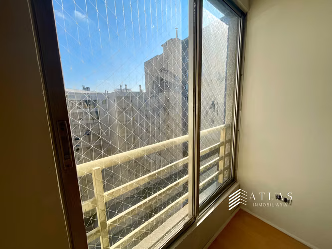 ESPECTACULAR ARRIENDO DE 3 DORM A PASOS DE BARRIO BRASIL