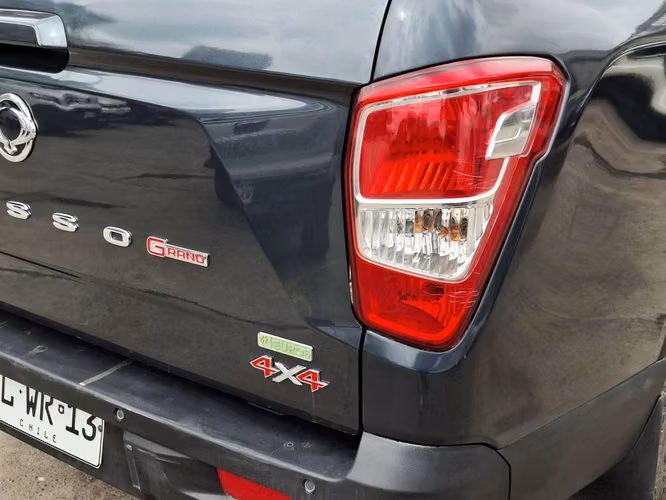SSANGYONG GRAND MUSSO 2024 - Imagen 8