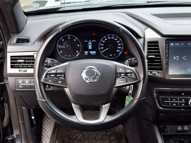 SSANGYONG GRAND MUSSO 2024 - Imagen 18