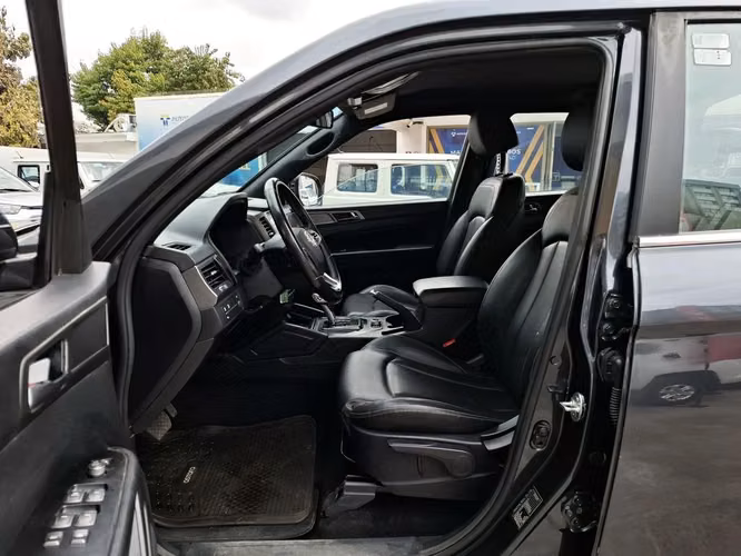 SSANGYONG GRAND MUSSO 2024 - Imagen 14