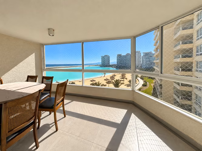 ARRIENDO DEPARTAMENTO EN LAGUNA DEL MAR, 3 DORMITORIOS, 2 BAÑOS, COCINA AMPLIA, LIVING COMEDOR CON EXECLENTE DISTRIBUCIÓN.