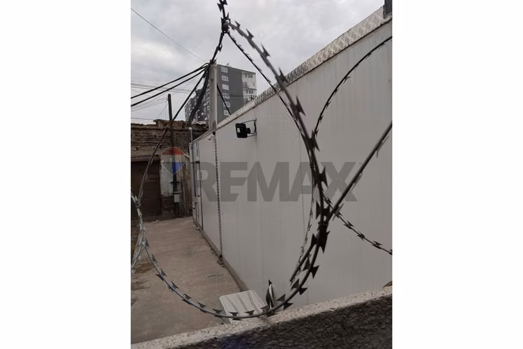 "terreno comercial residencial  en san joaquín"