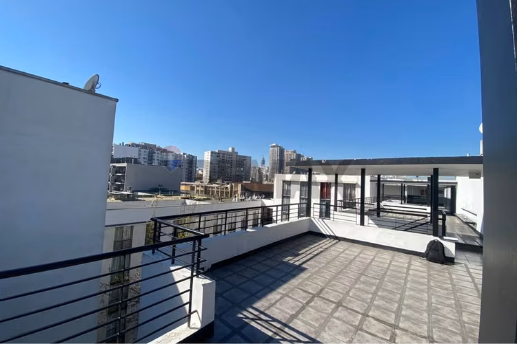 Arriendo 2d/2b con excelente conectividad