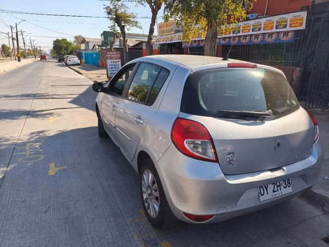 Renault Clio 3 dynamique - Imagen 6
